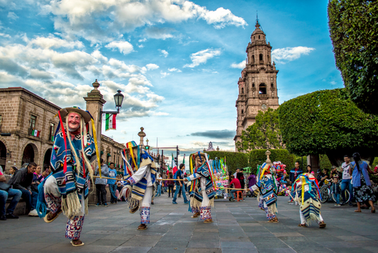 ENCANTOS DE MÉXICO COLONIAL