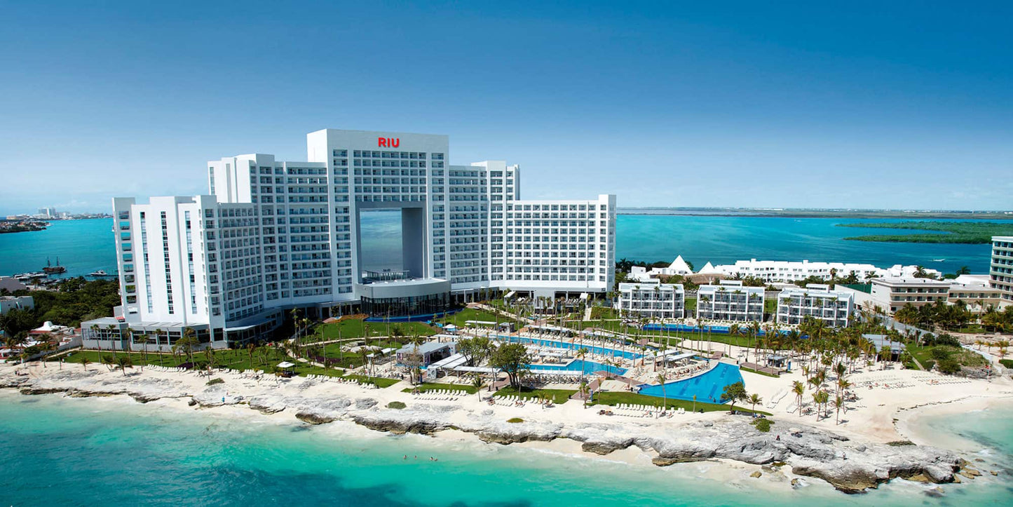 Hoteles RIU con 10% de descuento — Cupón CAVIRIU