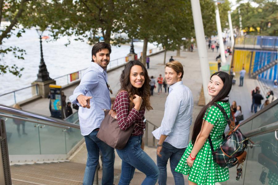 Curso de inglés Kaplan en Londres 2026