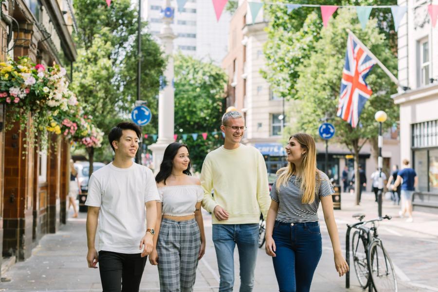 Curso de inglés Kaplan en Londres 2026